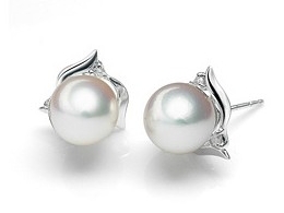 Reine South Sea Pearl and Diamond Earrings