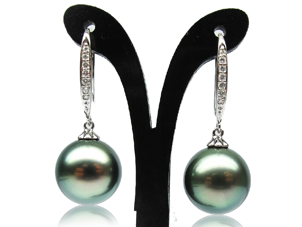 9-15 mm Tahitian Pearl & Diamond Dangling